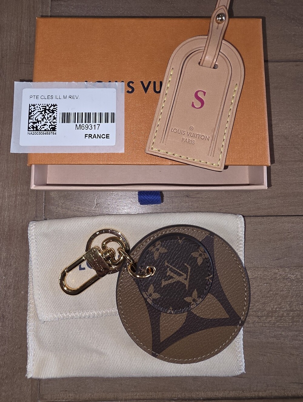 Louis Vuitton Brown Monogram Round Leather Key & Bag Charm with Gold Hardware